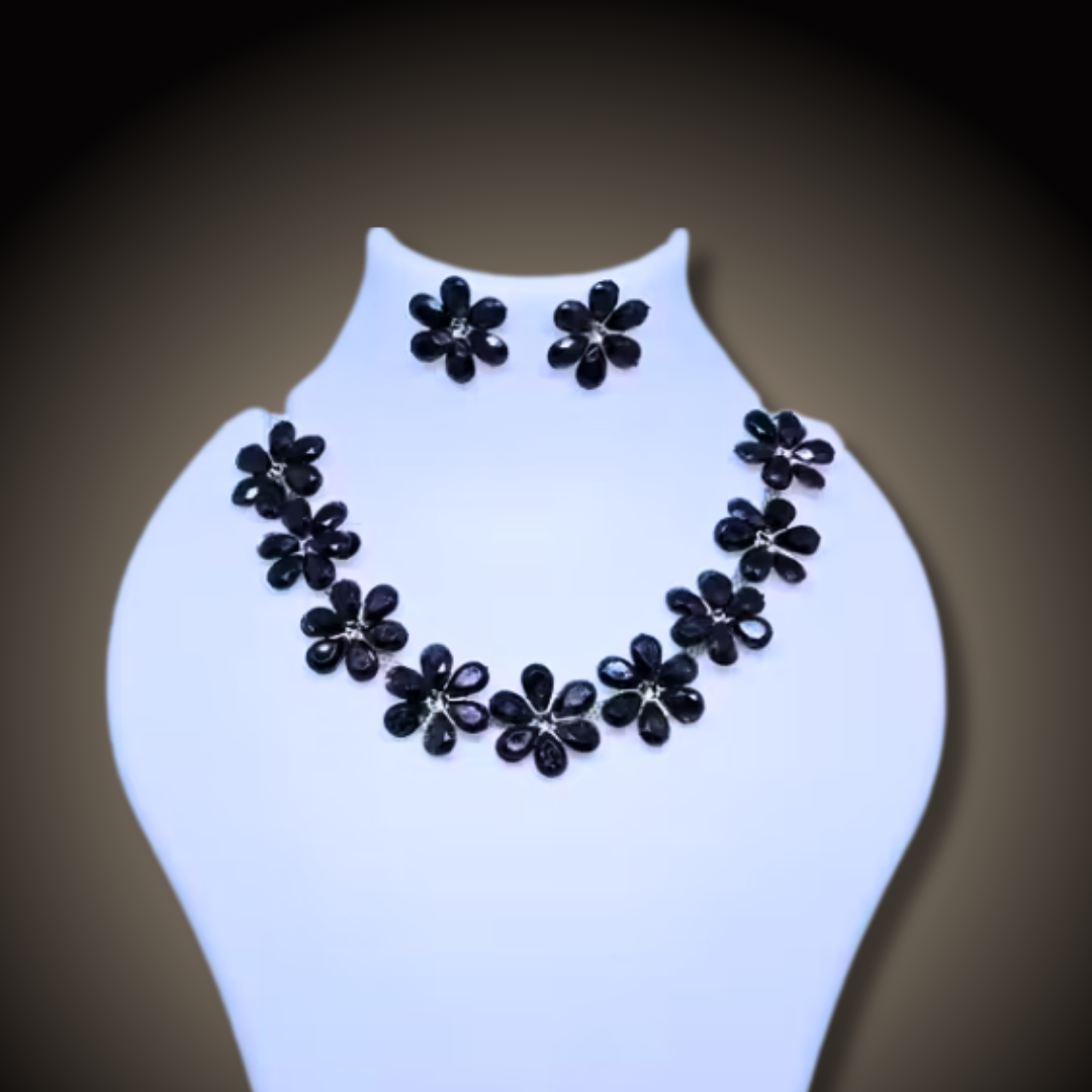 🌸 Midnight Bloom Floral Necklace Set 🌙✨