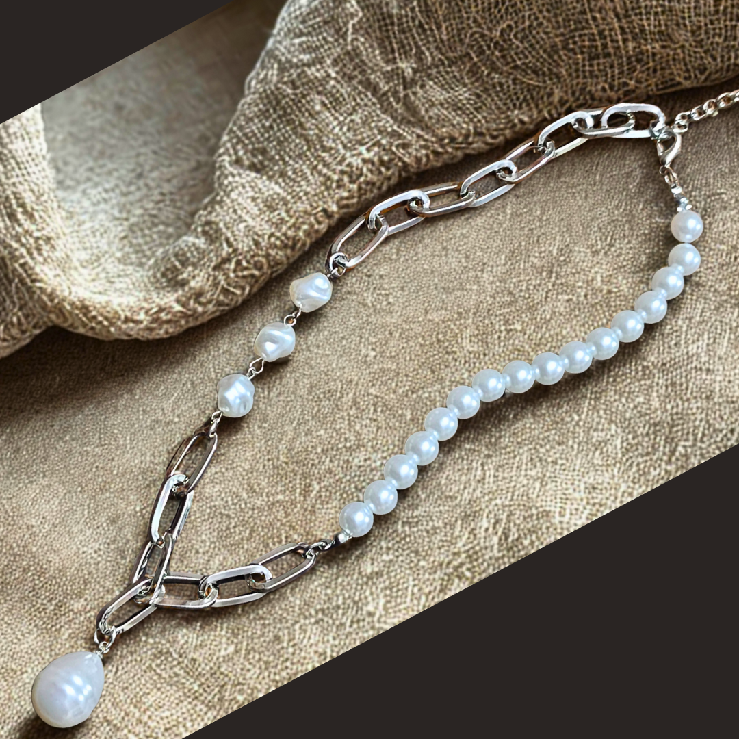 ✨ Elegant Faux Pearl Pendant Chain Necklace – Classy & Timeless 💫