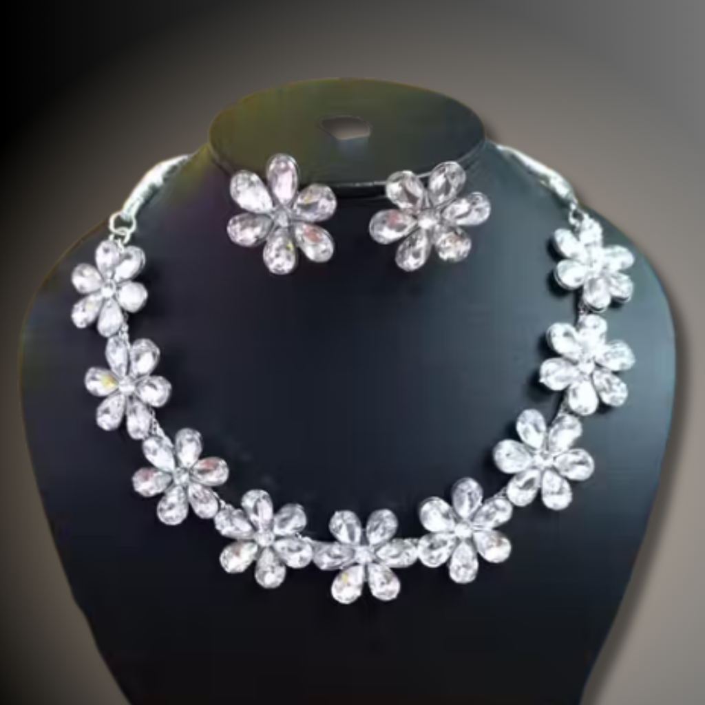 🌸 Midnight Bloom Floral Necklace Set 🌙✨