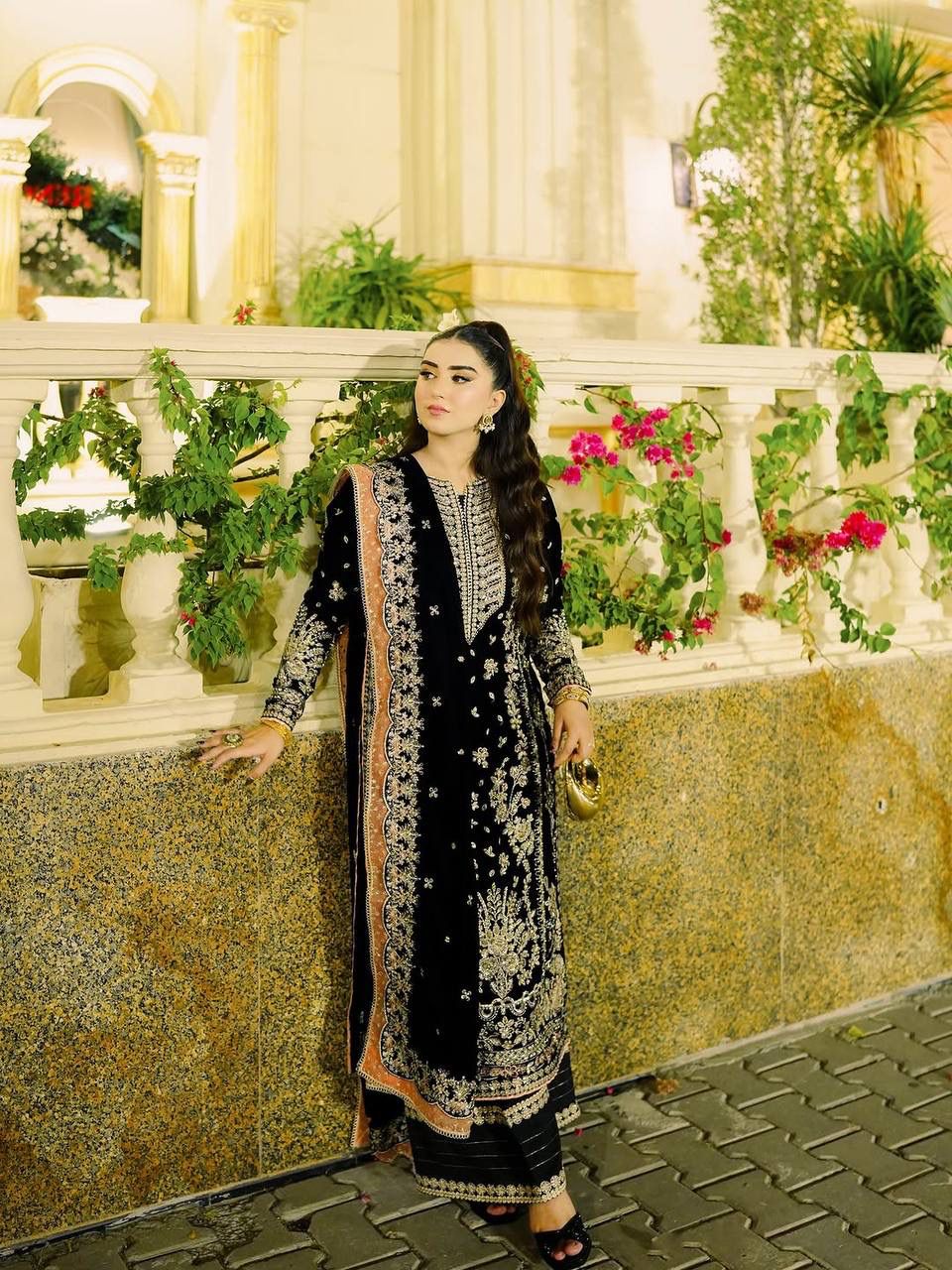 💫 Premium Designer Velvet Embroidered Suit Set – Winter Special Collection