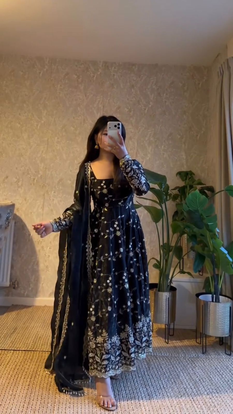 🔥 Exclusive Partywear Designer Gown Collection – Ready to Wear 🔥