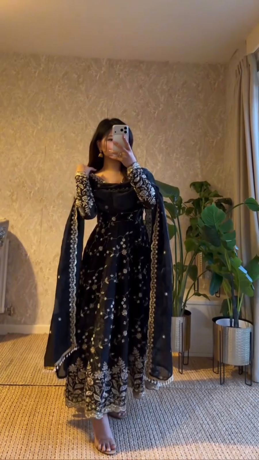 🔥 Exclusive Partywear Designer Gown Collection – Ready to Wear 🔥