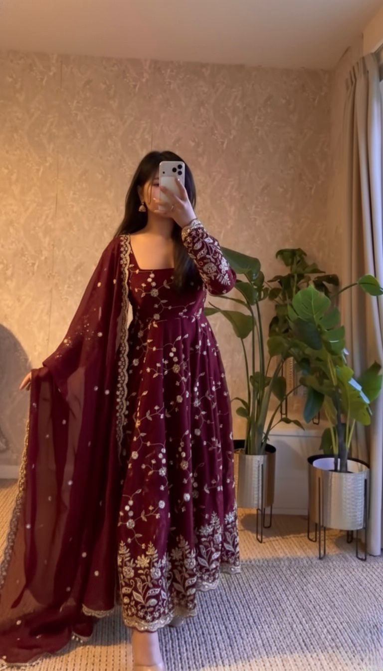 🔥 Exclusive Partywear Designer Gown Collection – Ready to Wear 🔥