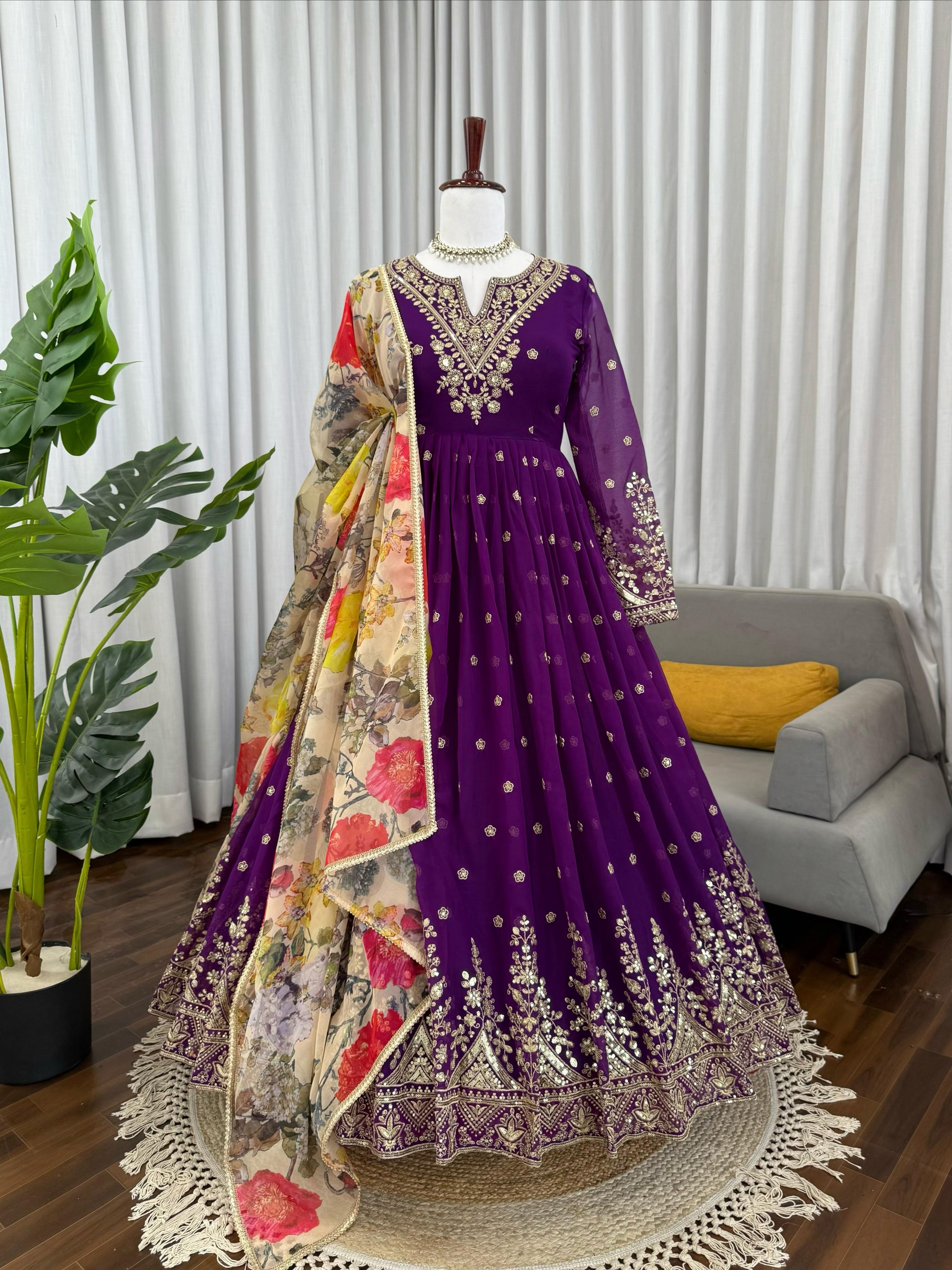 🔥 Elegant Partywear Gown Set with Digital Print Dupatta 🔥