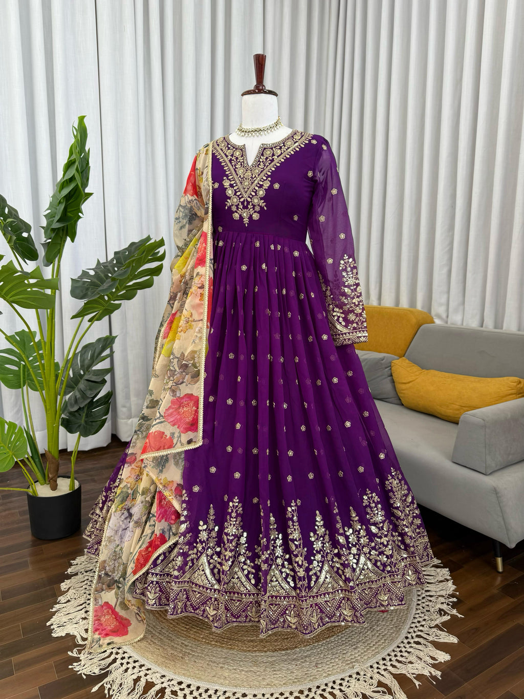 🔥 Elegant Partywear Gown Set with Digital Print Dupatta 🔥